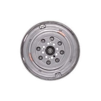   MERCEDES VITO (88/114/136/163/190Le) kettős tömegű lendkerék (2014-)